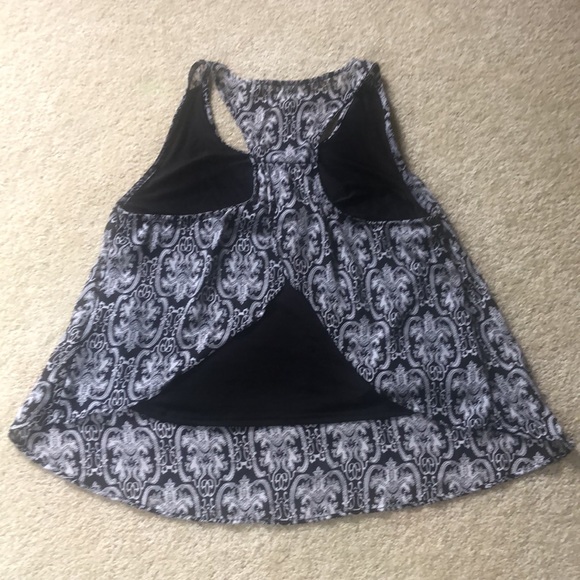 Lined flowy tank racerback with split back CUTE - Picture 4 of 4